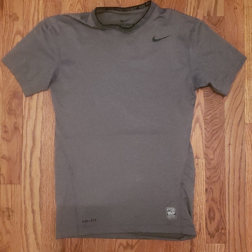 Shirt - Picture 2 of 5